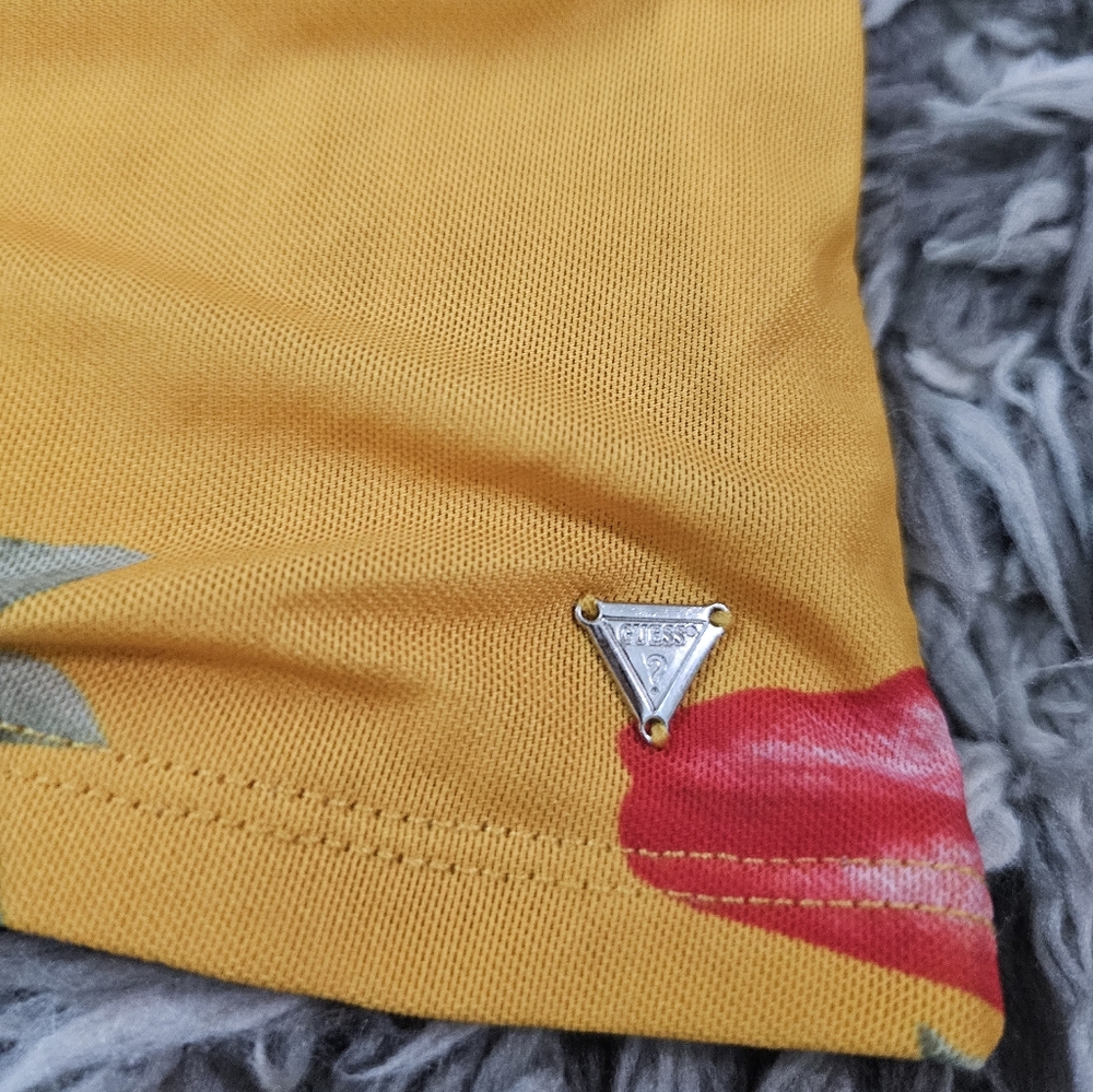 GUESS top M - Picture 2 of 3